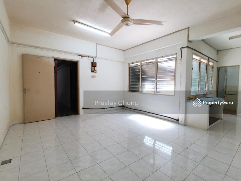 Flat At Taman Tasik Emas Jalan Pejabat Pos Kampar Perak 3 Bedrooms 705 Sqft Apartments Condos Service Residences For Sale By Presley Chong Rm 80 000 33424443