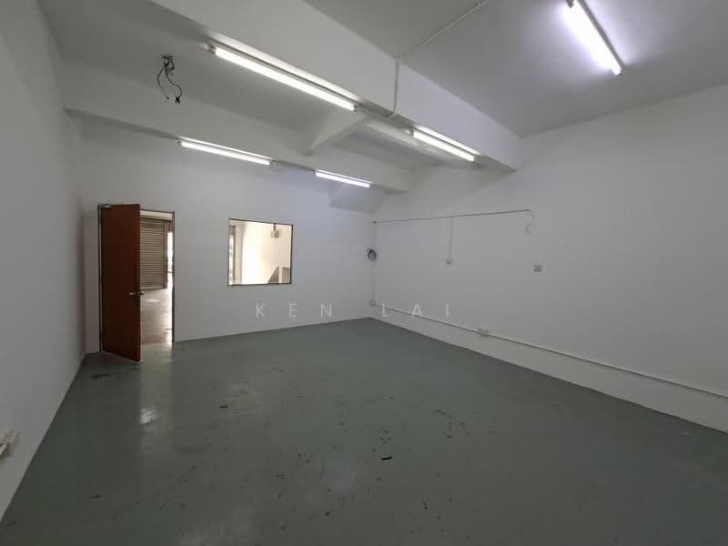 Shop for Rent in Seksyen U5 (Shah Alam) - Ken Lai - Interior - PropertyGuru.com.my