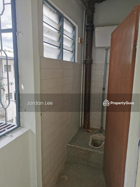 Untuk Disewa - Ayer Keroh Rumah Pangsa Murni