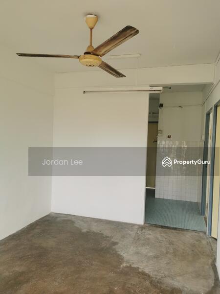 Untuk Disewa - Ayer Keroh Rumah Pangsa Murni