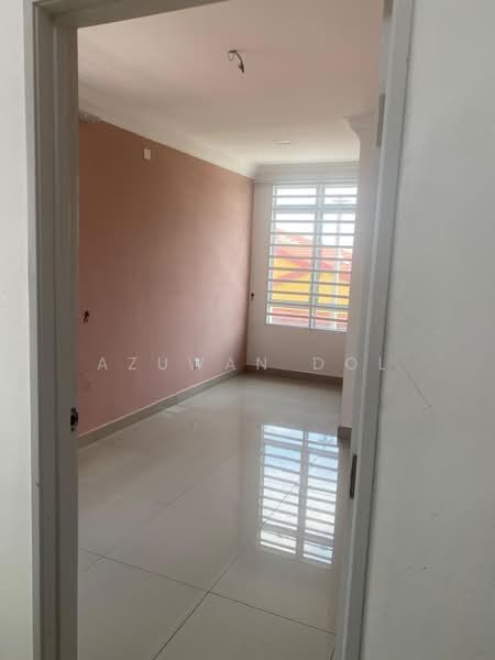 2-storey Terraced House for Sale in Telok Panglima Garang (Selangor) - Azuwan Dol - PropertyGuru.com.my