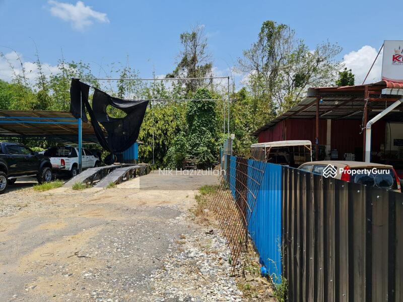 Tanah Lot Kedai Strategik Bandar Gua Musang, Gua Musang, Kelantan 