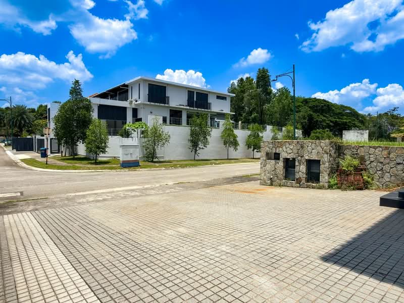 Bungalow for Sale in Bukit Jelutong (Shah Alam) - Iqbal Rafei - Exterior - PropertyGuru.com.my
