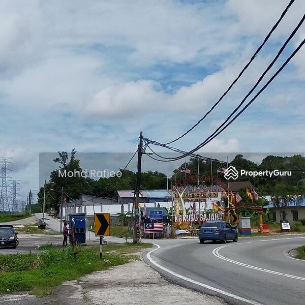 Untuk Dijual - Agriculture land 1 acre Kampung Kubu Gajah near ELMINA