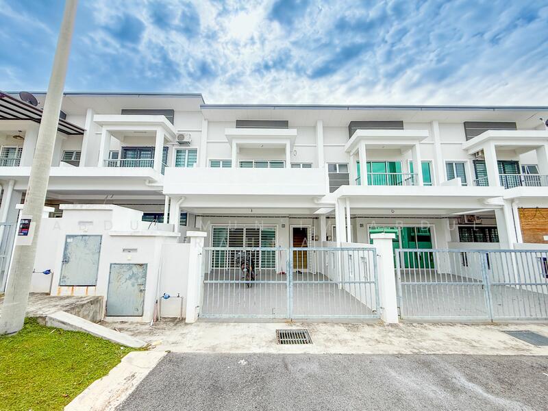 Untuk Disewa - Taman Jenderam Suria