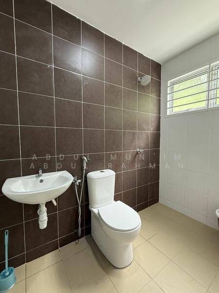 Untuk Disewa - Taman Jenderam Suria