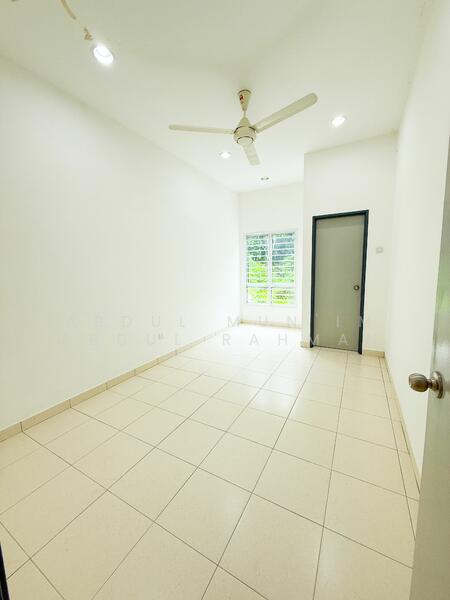 Untuk Disewa - Taman Jenderam Suria