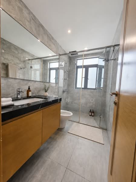 Service Residence for Rent at R&F Princess Cove Phase 1 - Owen Ho - Bathroom - PropertyGuru.com.my