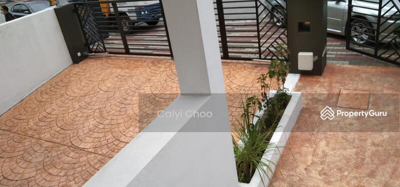 Cluster House for Rent in Panorama Lapangan Perdana (Ipoh) - Caiyi Choo - Front car porch view - PropertyGuru.com.my