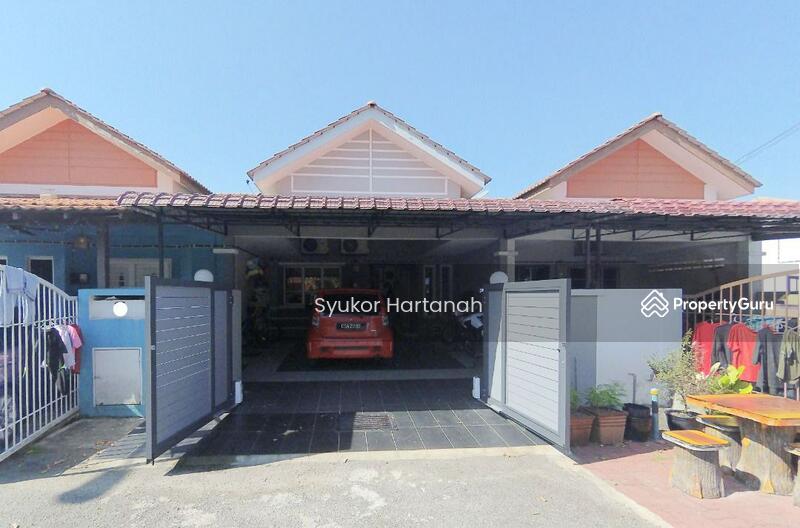 Single Storey Taman Seri Alam Saujana Utama Sungai Buloh Sungai Buloh Selangor 4 Bedrooms 1160 Sqft Terraces Link Houses For Sale By Syukor Hartanah Rm 400 000 33528576