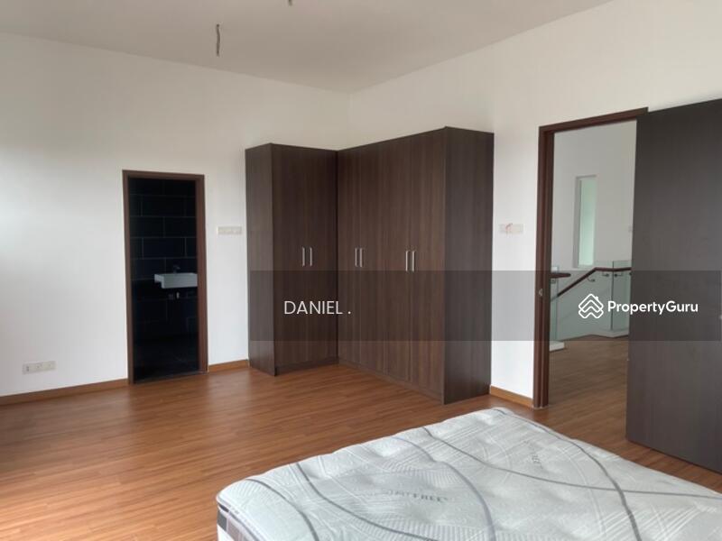 For Sale - Ridgeview Residences