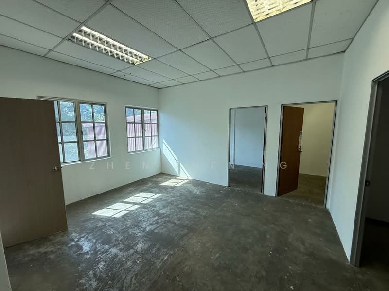 Factory for Rent in Taman Mount Austin (Tebrau) - Zhen Zhen Ng - Interior - PropertyGuru.com.my
