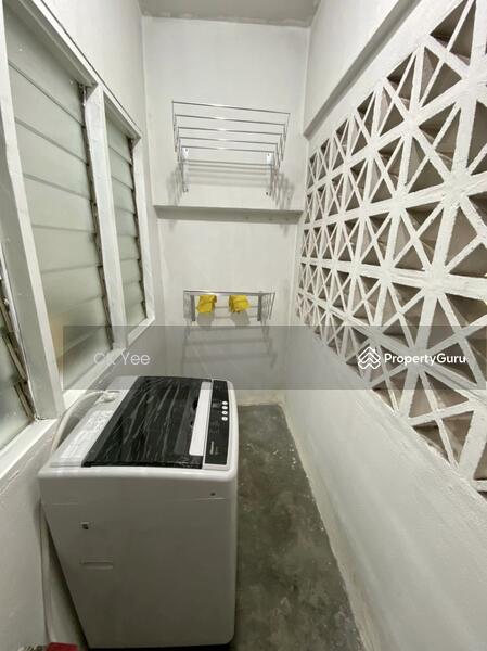 For Rent - Vista Komanwel B