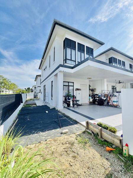Bungalow for Sale in Eco Grandeur (Puncak Alam) - Erin Yusof - PropertyGuru.com.my