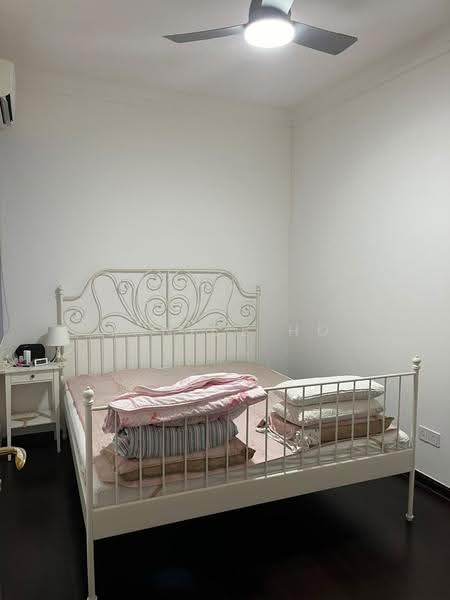 Kediaman Servis untuk Disewa di R&F Princess Cove Phase 1 - Janice Ho - Bedroom - PropertyGuru.com.my