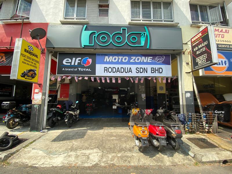 Dataran Otomobil Seksyen 15 Jalan Pahat Shah Alam Jalan Pahat J 15 J Seksyen 15 Shah Alam Selangor 1480 Sqft Commercial Properties For Sale By Jason Yap Rm 820 000 33595369