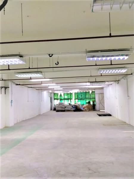 Warehouse for Rent in Seksyen 51 (Petaling Jaya) - Hong Soon Loong - Interior - PropertyGuru.com.my