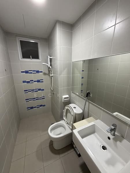 Kondominium untuk Disewa di i-Santorini - Rick Goh - Bathroom - PropertyGuru.com.my