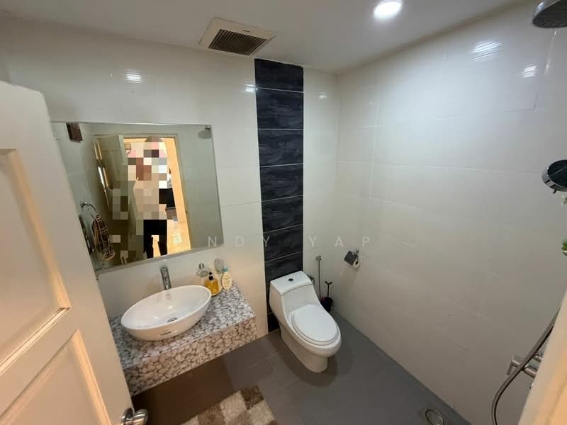 Rumah Banglo untuk Dijual di Kota Emerald (Rawang) - Andy Yap - Bathroom - PropertyGuru.com.my