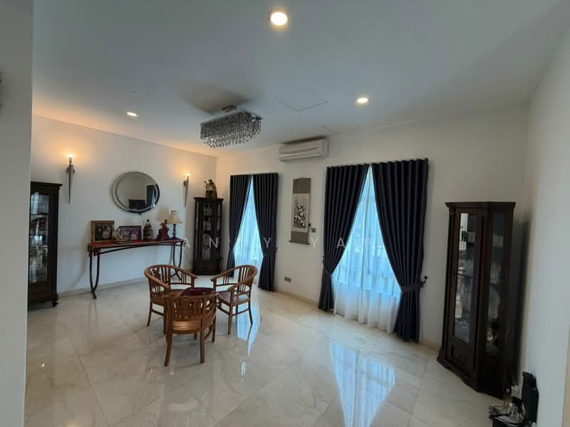 Rumah Banglo untuk Dijual di Kota Emerald (Rawang) - Andy Yap - Living Room - PropertyGuru.com.my