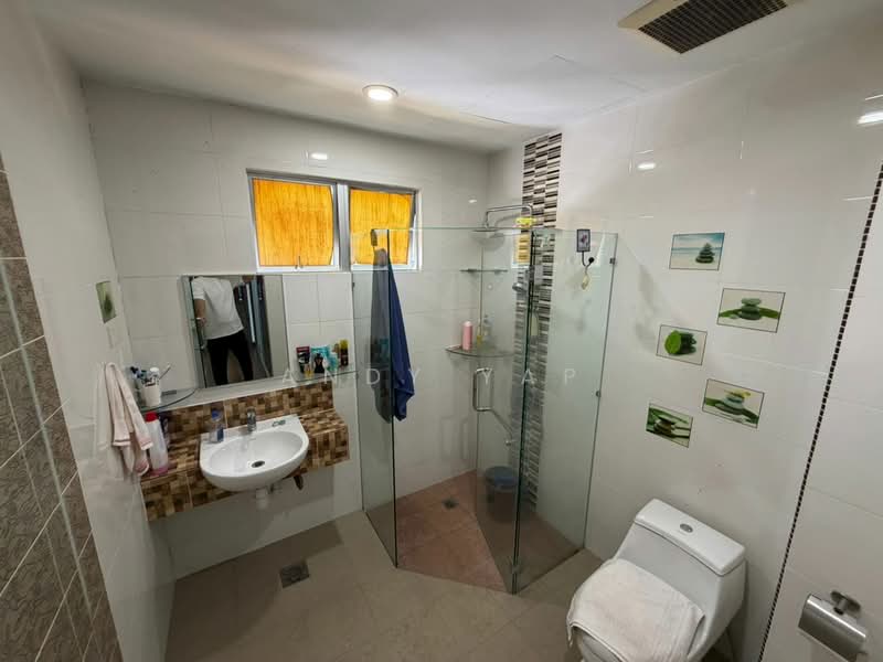 Rumah Banglo untuk Dijual di Kota Emerald (Rawang) - Andy Yap - Bathroom - PropertyGuru.com.my