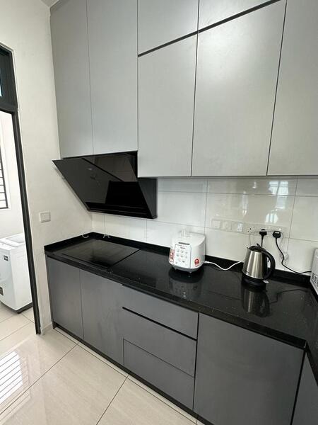 For Rent - Queens Residences Q1 @ Queens Waterfront