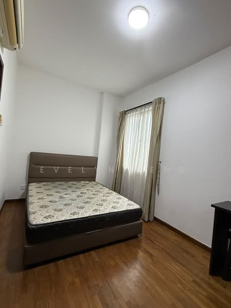 Condominium for Rent at Molek Pine 2 - Evelyn Heng - Bedroom - PropertyGuru.com.my