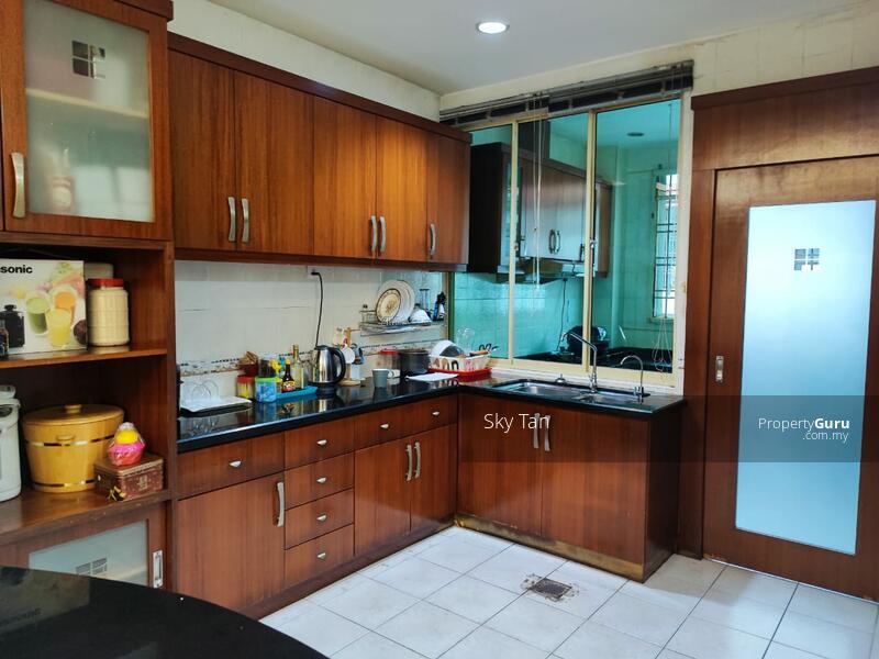 Behind Maybank Taman Molek Molek Prime 2 Storey Superlink 24x80 Gated Molek Johor Bahru Johor 4 Bedrooms 1920 Sqft Terraces Link Houses For Sale By Sky Tan Rm 750 000 33661085