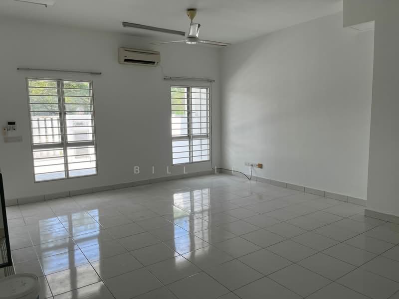 2-storey Terraced House for Rent in Semenyih (Selangor) - Bill Lee - Living Room - PropertyGuru.com.my