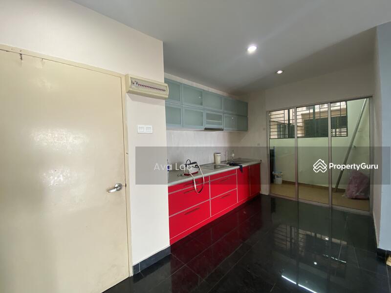 For Rent - Connaught Avenue