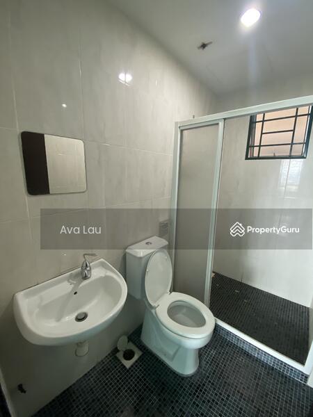 For Rent - Connaught Avenue