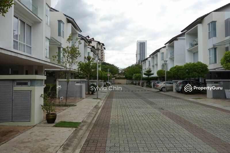 Challis Damansara, Jalan PJU 3/30, Kota Damansara, Petaling Jaya, Selangor, 3 Bedrooms, 3010