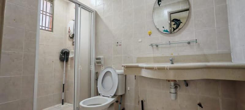 Kondominium untuk Disewa di Greenview Residence - Tabber Tan - Bathroom - PropertyGuru.com.my
