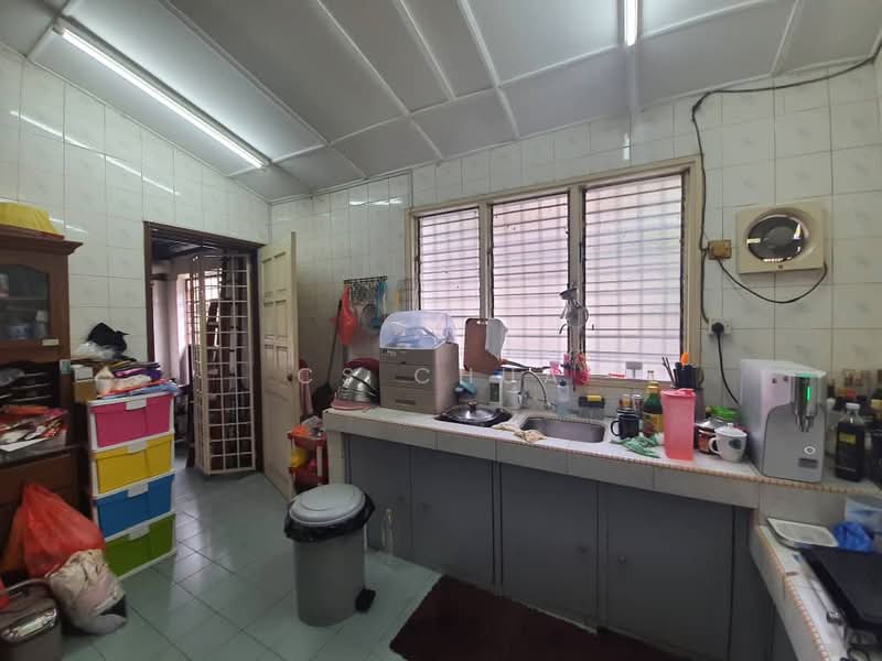Rumah Teres 2 Tingkat untuk Dijual di SS18 (Subang Jaya) - Cs Chua - PropertyGuru.com.my