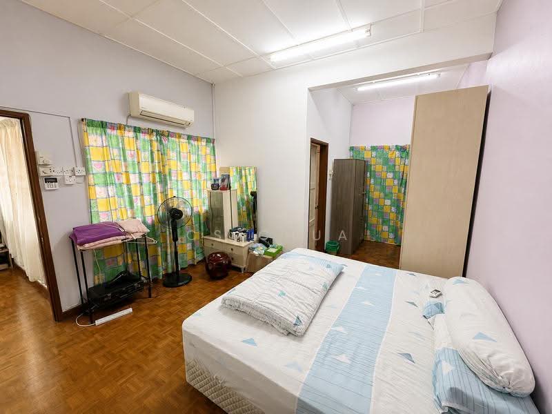 2-storey Terraced House for Sale in SS18 (Subang Jaya) - Cs Chua - Bedroom - PropertyGuru.com.my