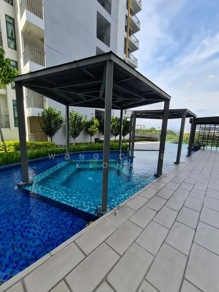 Kondominium untuk Dijual di Parkhill Residence - Wong Chee Keong - PropertyGuru.com.my