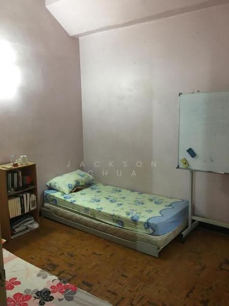 Rumah Teres untuk Disewa di Bandar Kinrara Seksyen 1 (Bandar Kinrara) - Jackson Chua - Bedroom - PropertyGuru.com.my