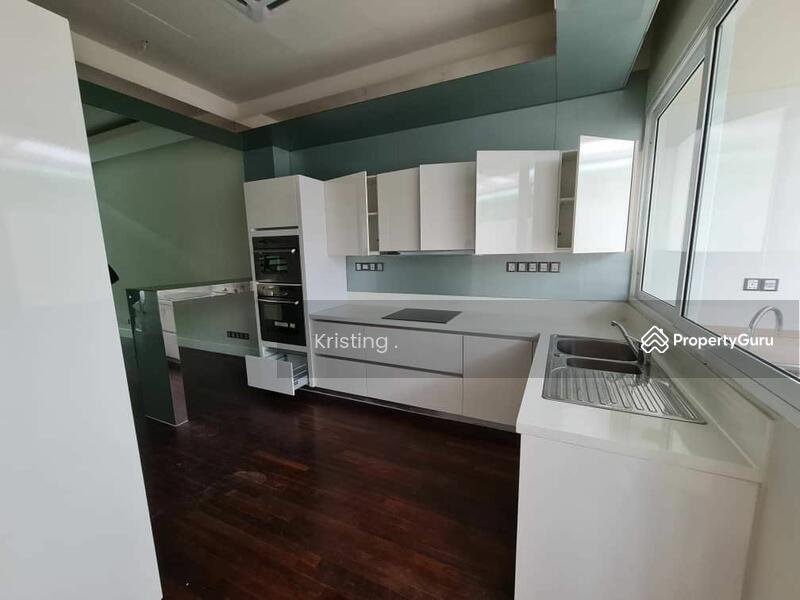 Untuk Dijual - KLGCC Resort: East Residence