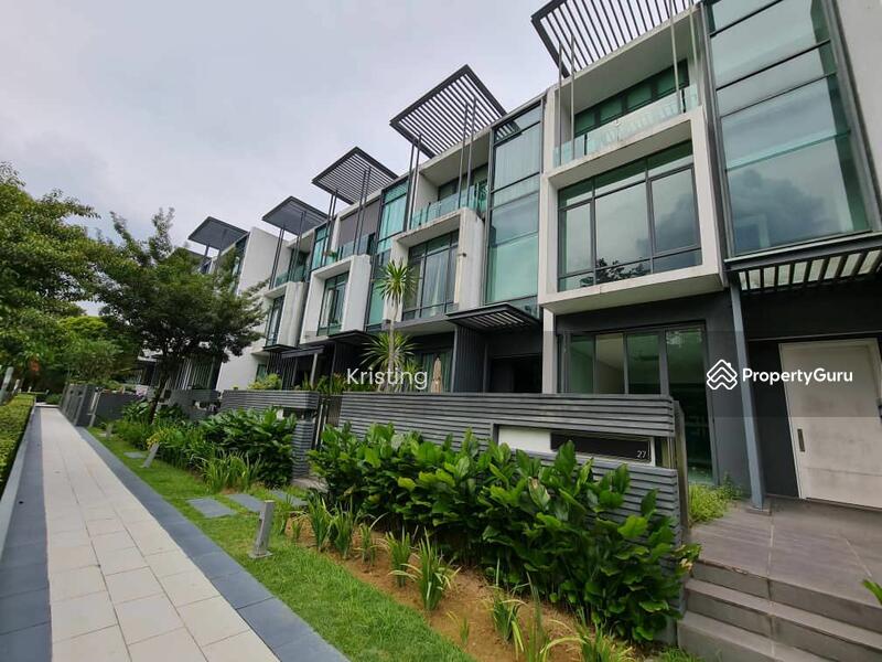 Untuk Dijual - KLGCC Resort: East Residence