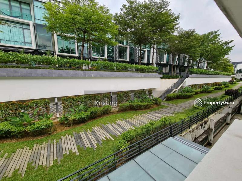 Untuk Dijual - KLGCC Resort: East Residence