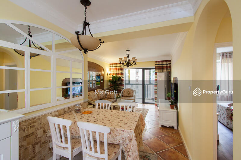 For Sale - Walking Distance To BRT and Shopping Mall and 6minit To LRT
