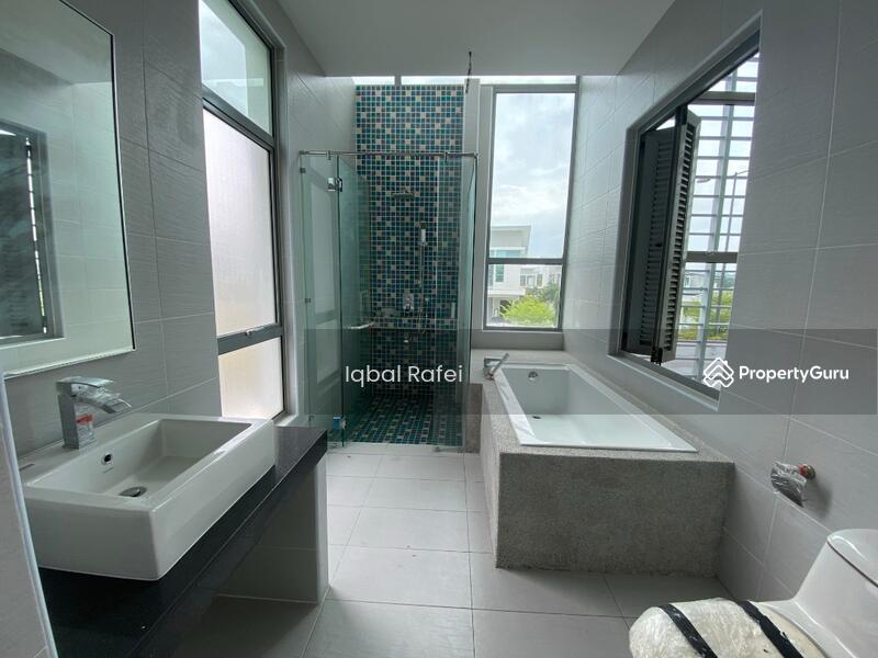 2 STOREY BUNGALOW FRANGIPANI VILLAS, KOTA SERIEMAS, NILAI untuk Untuk Dijual - RM 1,250,000, Mac 2026 - PropertyGuru.com.my