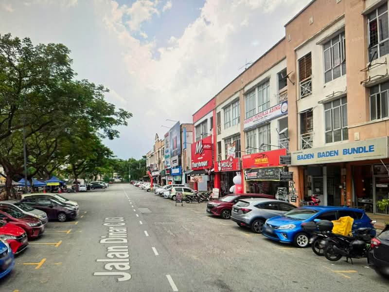 Kedai / Pejabat untuk Disewa di Taman Subang Perdana (Sungai Buloh) - Jim Lee - Exterior - PropertyGuru.com.my