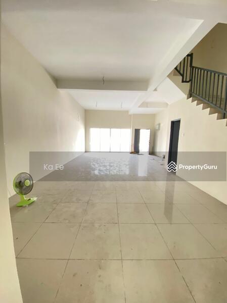 3-storey Terraced House for Sale in Rawang (Selangor) - Ka Ee - PropertyGuru.com.my