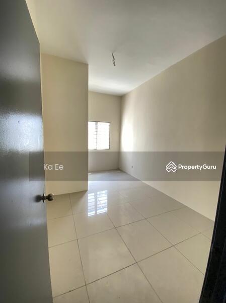 3-storey Terraced House for Sale in Rawang (Selangor) - Ka Ee - PropertyGuru.com.my