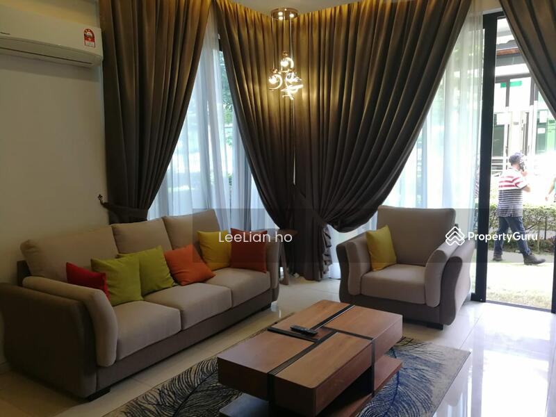 Untuk Disewa - Tropical Villa