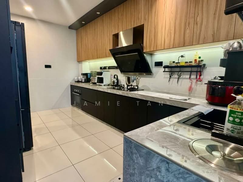 Rumah Teres 2 Tingkat untuk Dijual di Taman Mount Austin (Tebrau) - Jamie Tan - PropertyGuru.com.my
