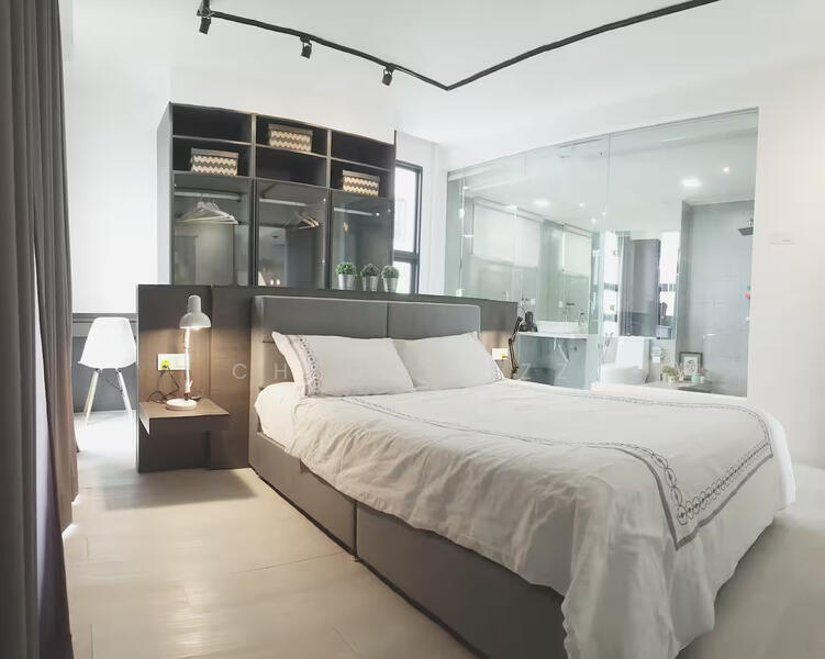 For Sale - Buy Now Earn 100K !! RM 250K 2R1B @ Ready Tenant + Stable Student Rental - KLCC