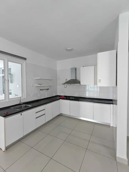 Untuk Disewa - The Regina