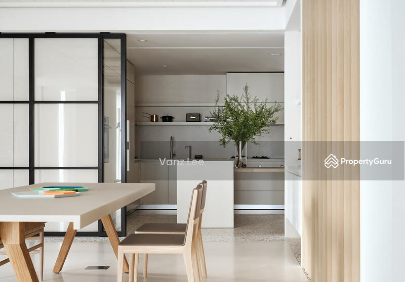 Condominium for Sale at 【Below Market 30%】 Damansara Low Dense Luxury Condo - 6 Stars Facilities, walking distance to LRT - Vanz Lee - PropertyGuru.com.my